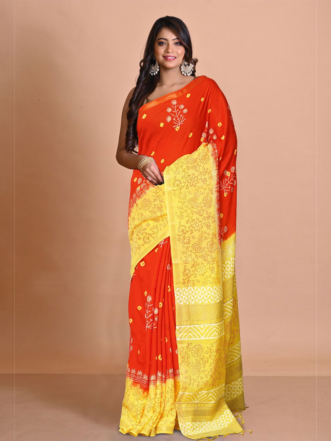 

Unnati Silks Floral Zari Handloom Block Print Saree, Orange