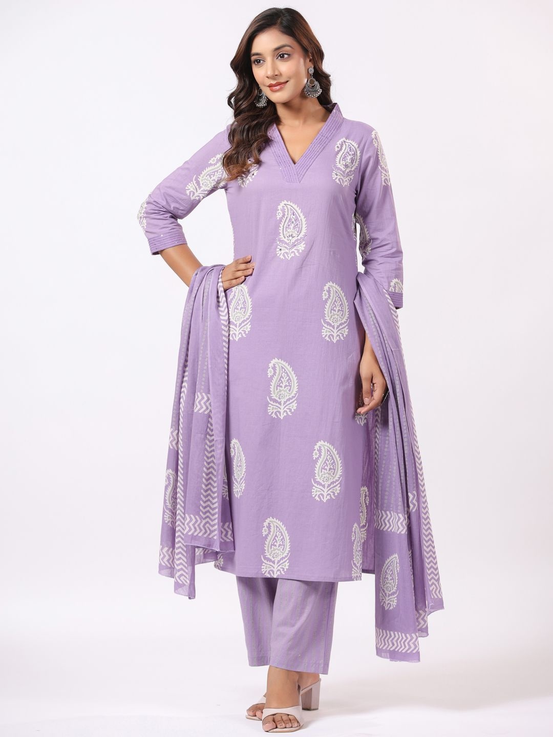 

PIROH Paisley Printed Straight Sequinned Pure Cotton Kurta with Trousers & Dupatta, Lavender