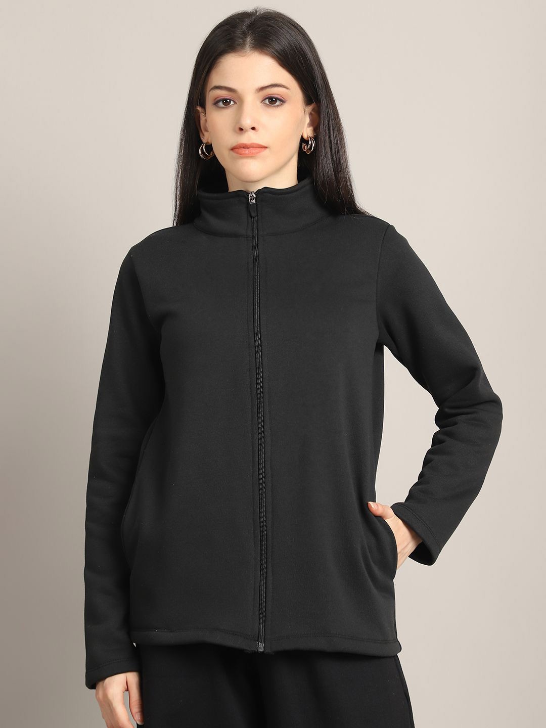 

Rute Women Pure Cotton Mock Collar Long Sleeves Sweatshirt, Black