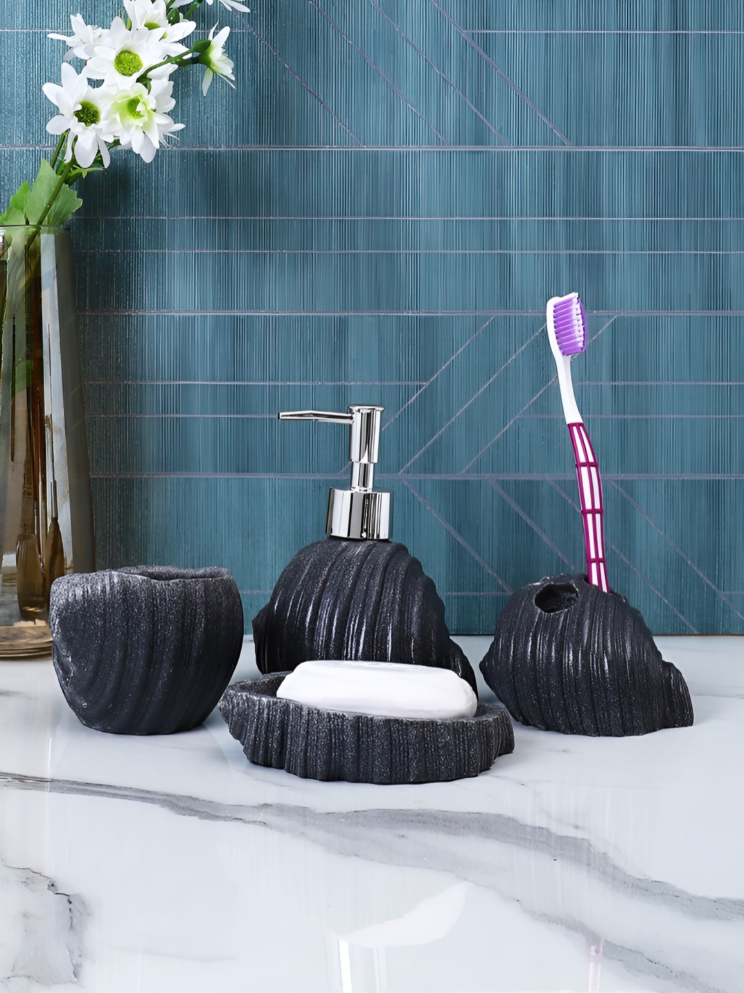 

TAYHAA Grey 4 Pieces Striped Bath Accessories Set