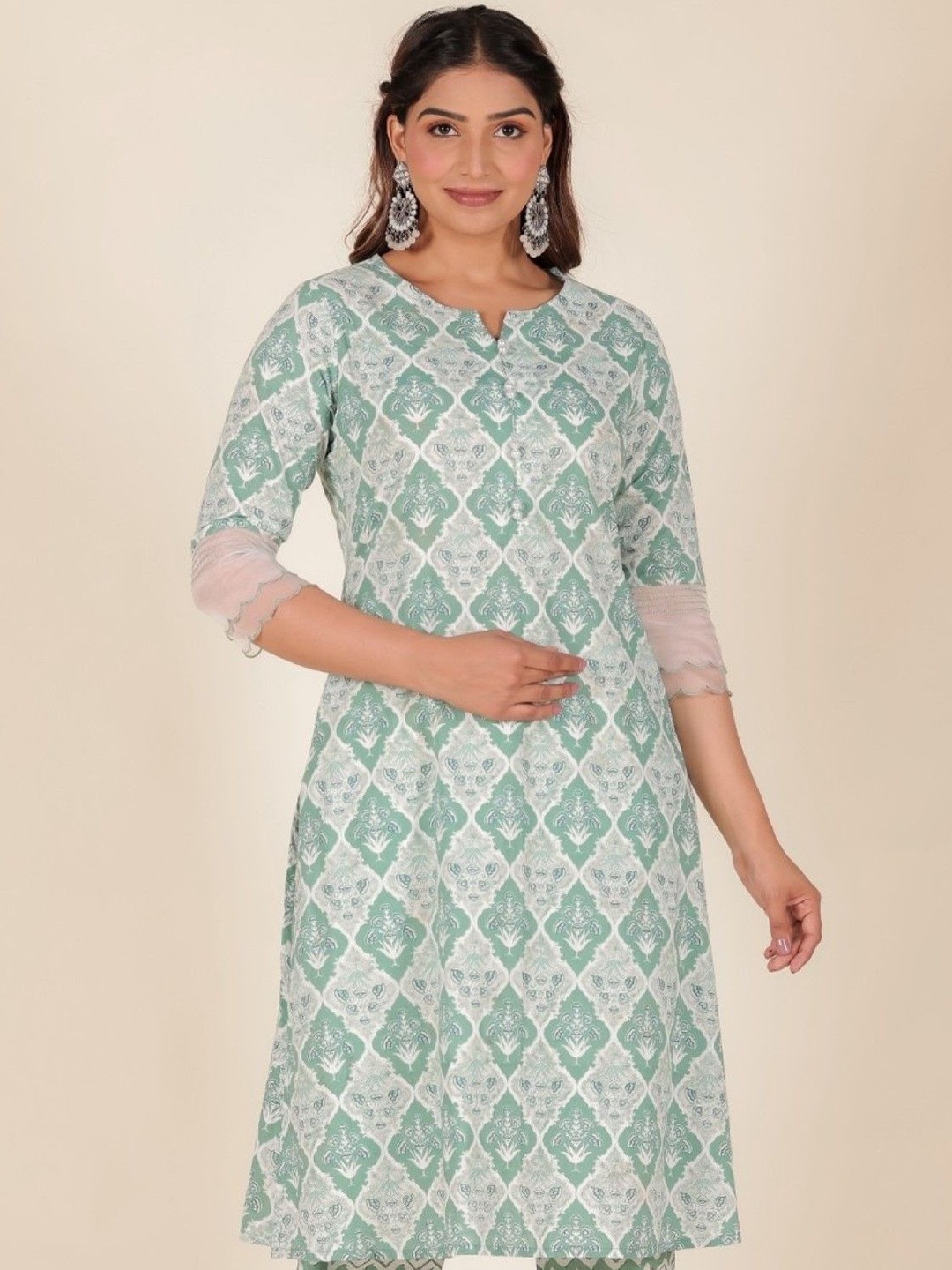 

Aramya Floral Printed Cotton Straight Kurta, Green