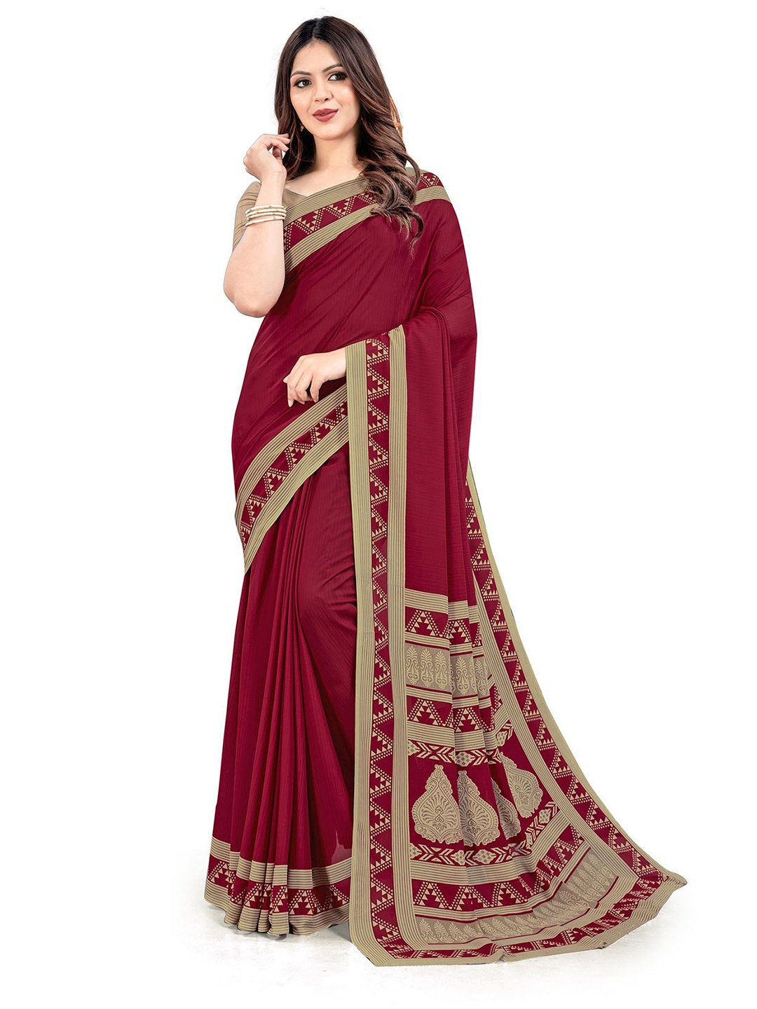 

Navvi Women Ethnic Motifs Saree With Blouse Piece, Maroon