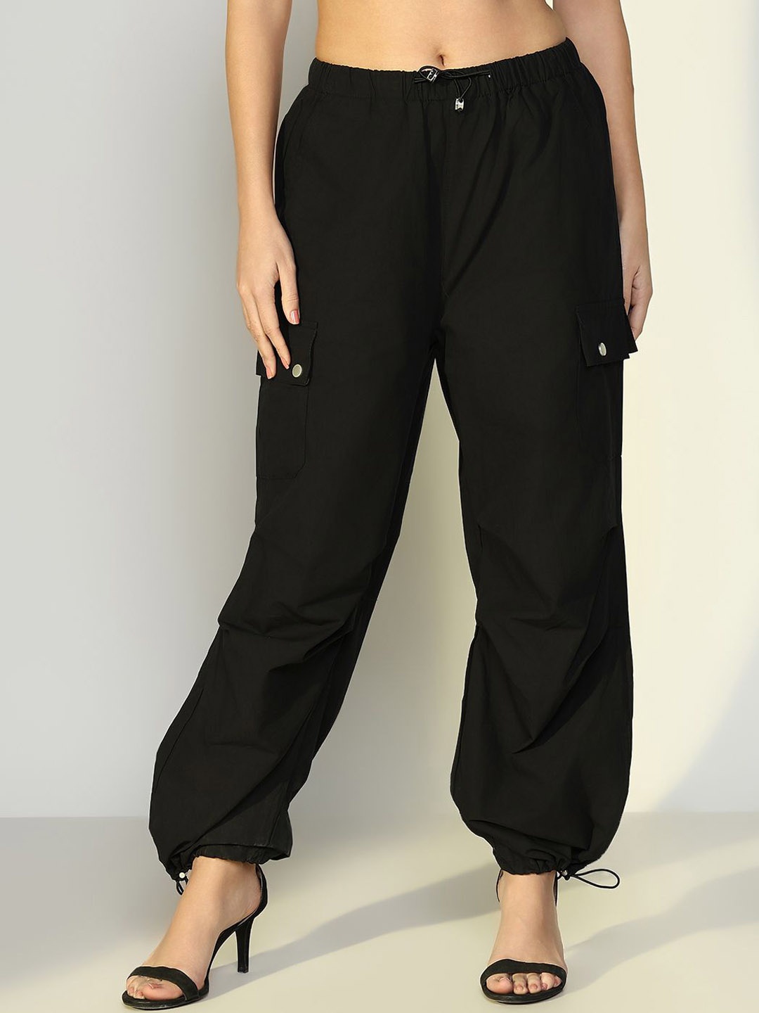 

SHOWOFF Women Comfort Loose Fit Cargos Parachute Trousers, Black