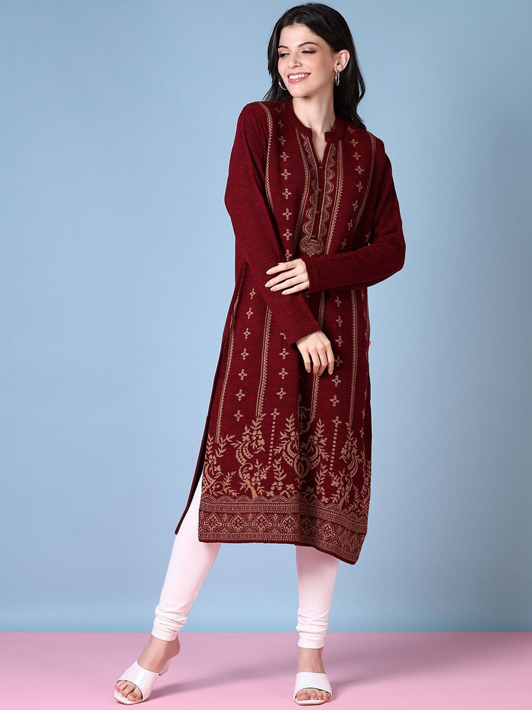 

V-Mart Abstract Printed Mandarin Collar Jacquard Cotton Anarkali Kurta, Maroon