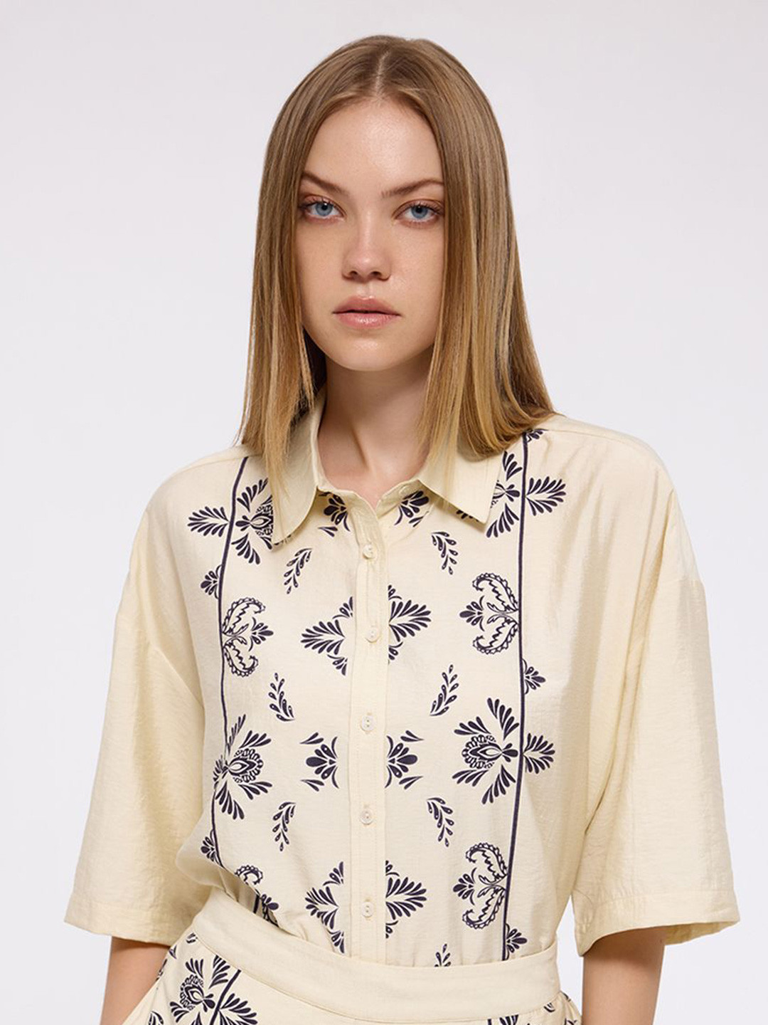 

COVER STORY Women Ethnic Motifs Printed Casual Shirt, Off white
