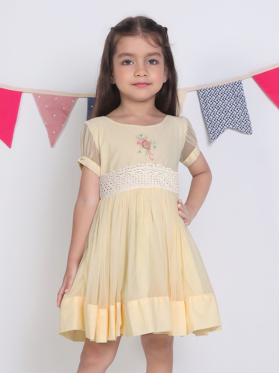 

Soleilclo Girls Cotton Puff Sleeve Fit & Flare Dress, Yellow