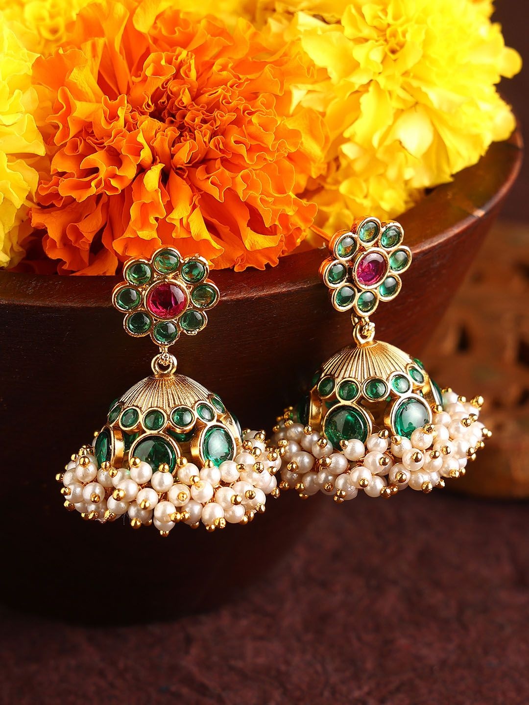 

Priyaasi Gold-Plated Kundan-Stone Studded & Pearls Beaded Dome Shaped Jhumkas