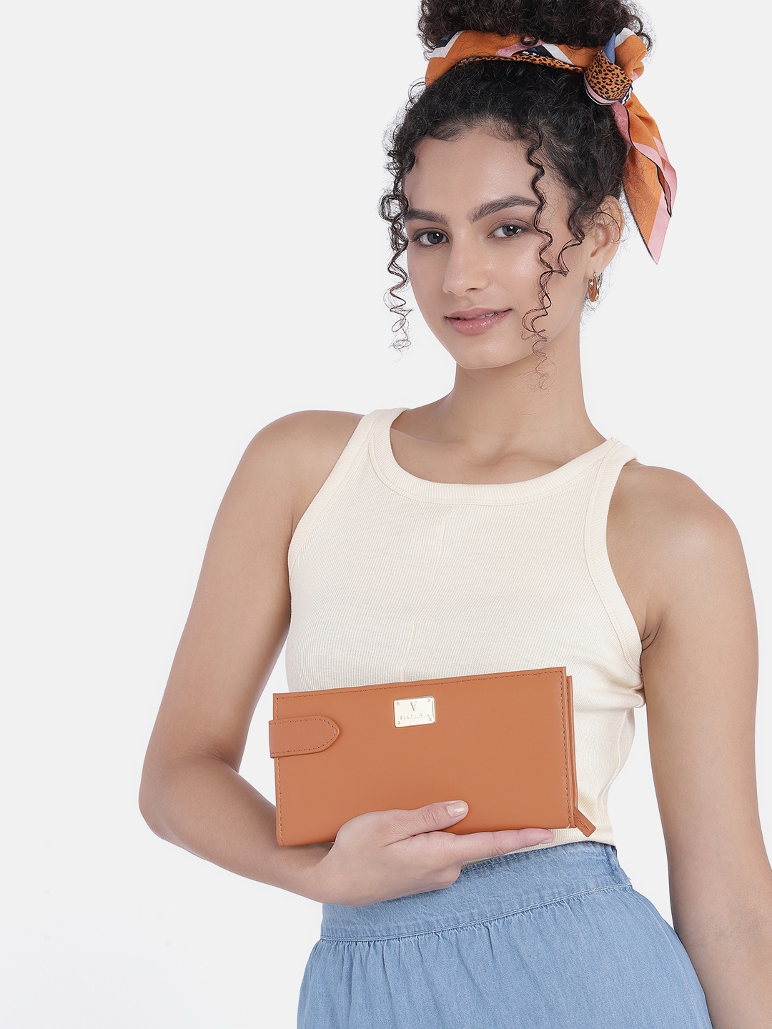 

Van Heusen Women Tan Brown Two Fold Wallet