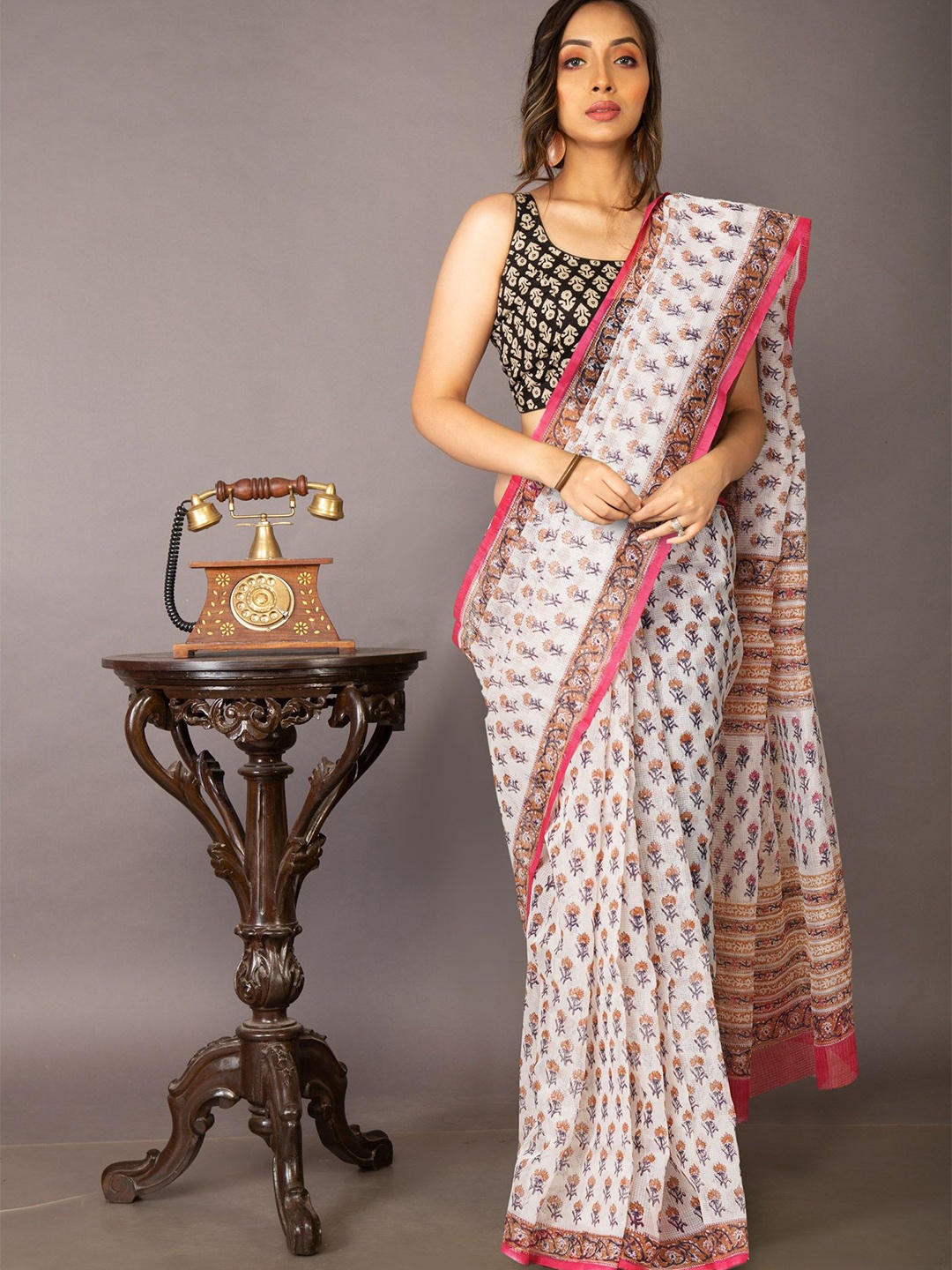 

Unnati Silks Floral Supernet Handloom Block Print Saree, Cream