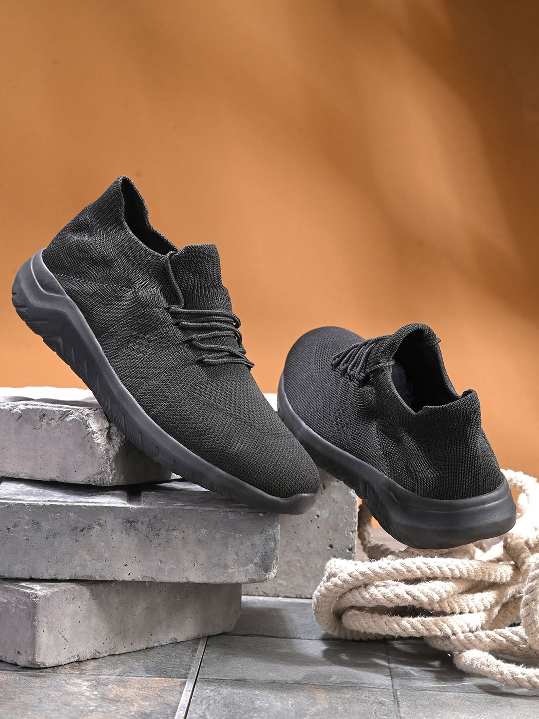 

Mast & Harbour Men Woven Design Lace-Ups Sneakers, Black