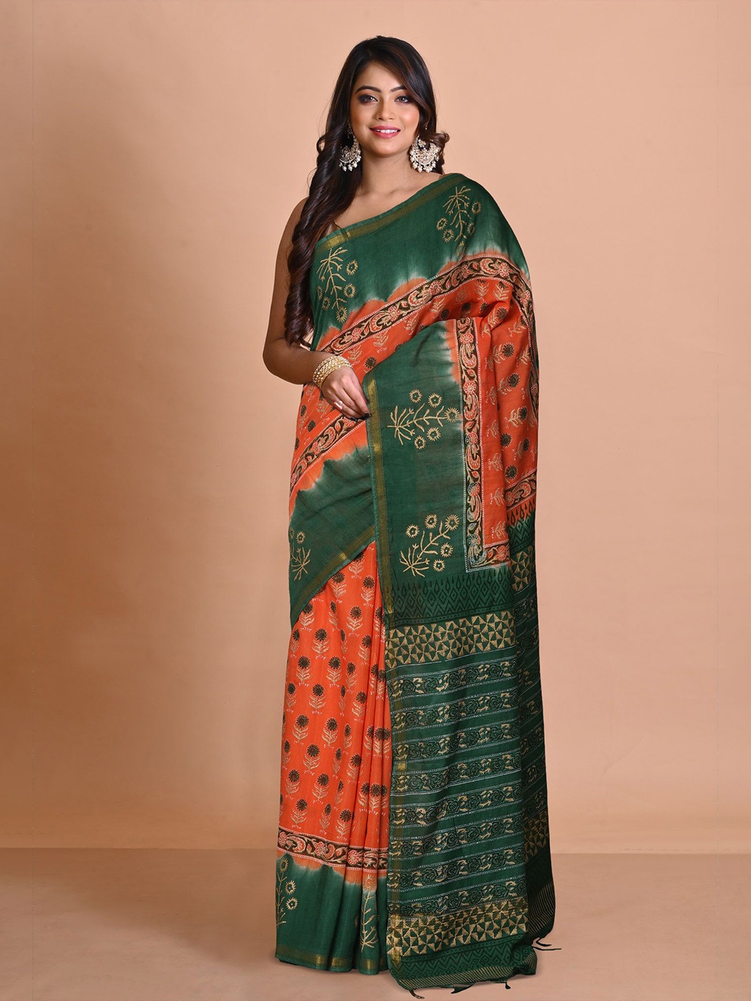 

Unnati Silks Ethnic Motifs Printed Handloom Block Print Saree, Orange