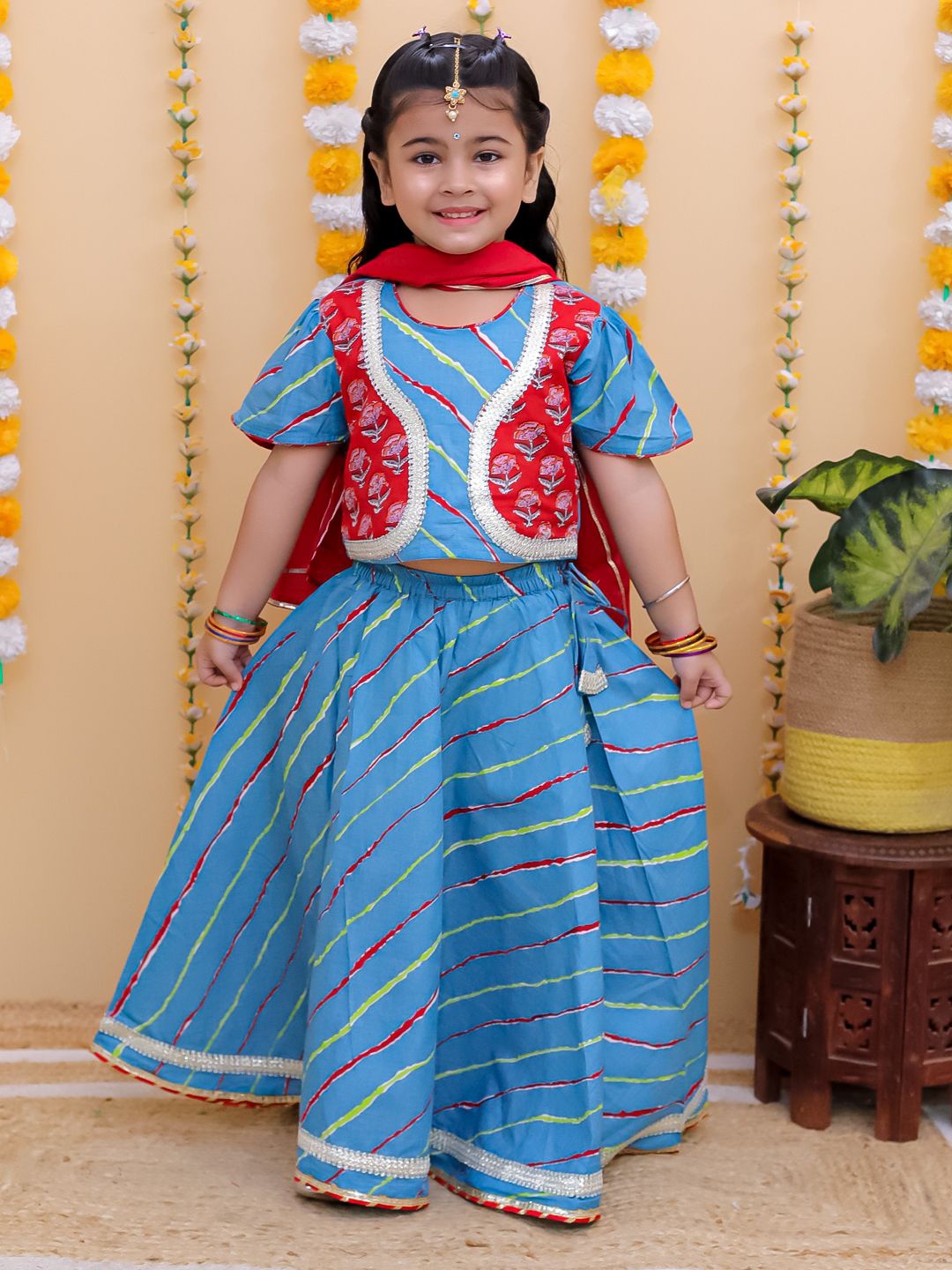

UNBIND Girls Printed Ready to Wear Lehenga & Blouse With Dupatta, Grey