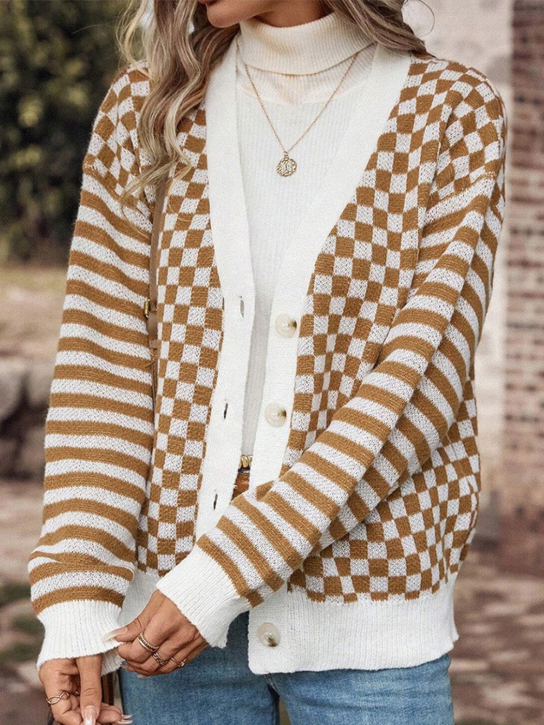 

StyleCast Women Checked Cardigan, Brown