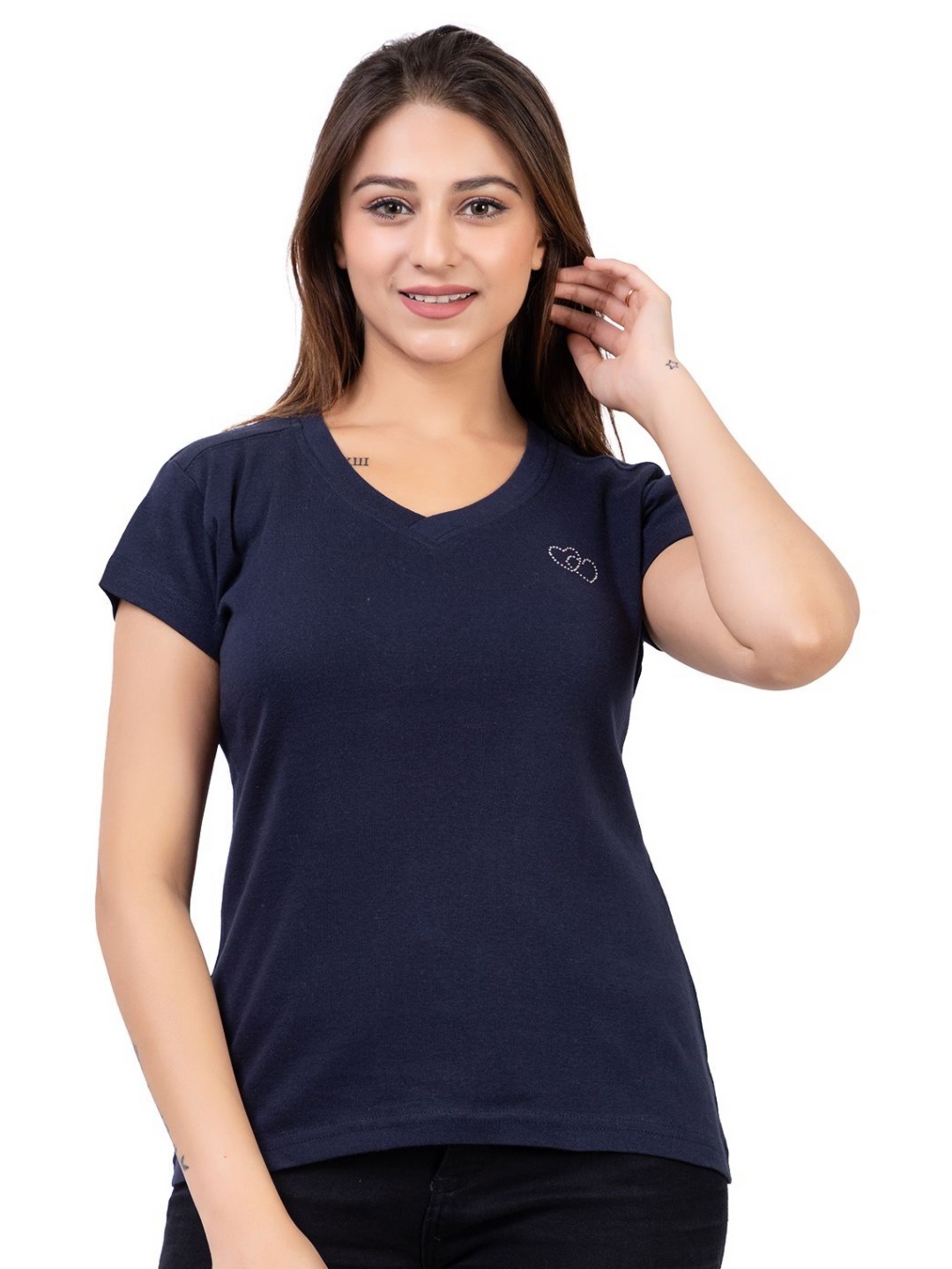 

ARIIX Embellished Detail V-Neck Slim Fit T-shirt, Navy blue