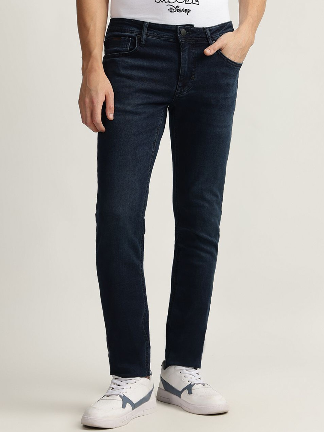 

Antony Morato Men Tapered Fit Mid-Rise Jeans, Navy blue