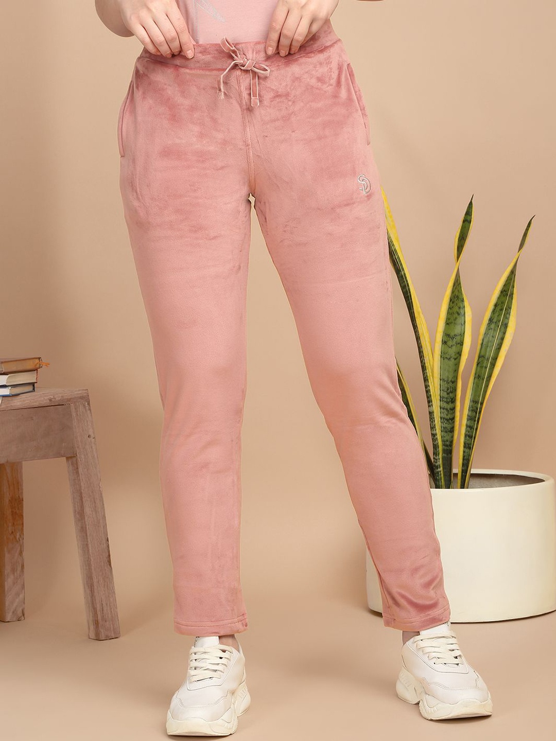 

Sweet Dreams Women Regular Fit Track Pants, Pink