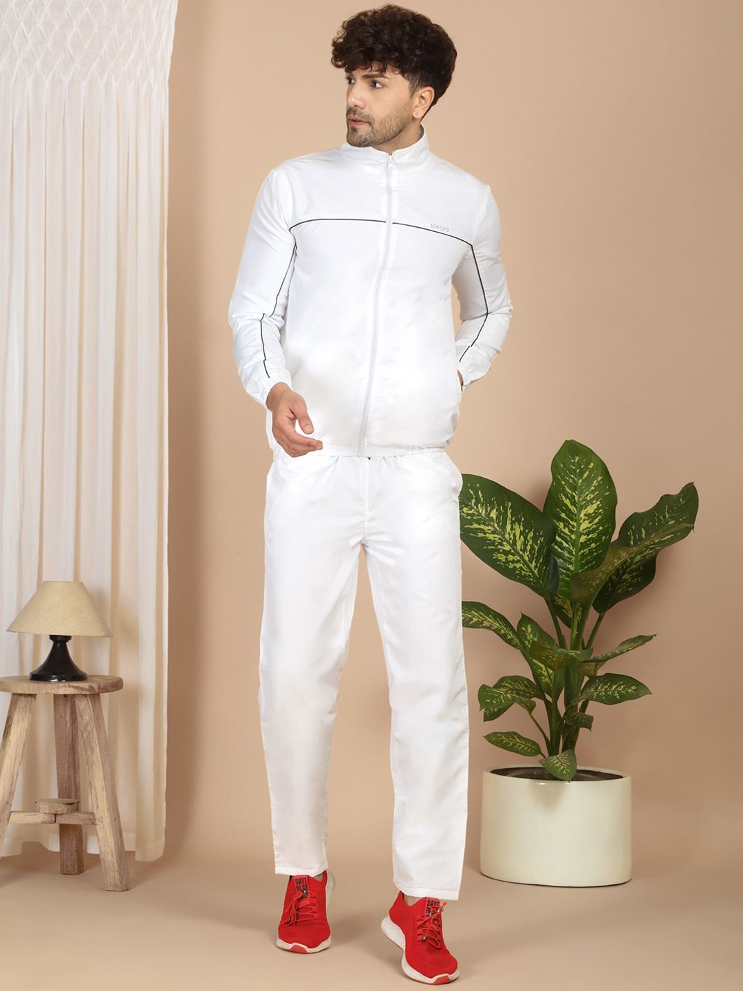 

Sweet Dreams Men Solid Mock Collar Tracksuits, White