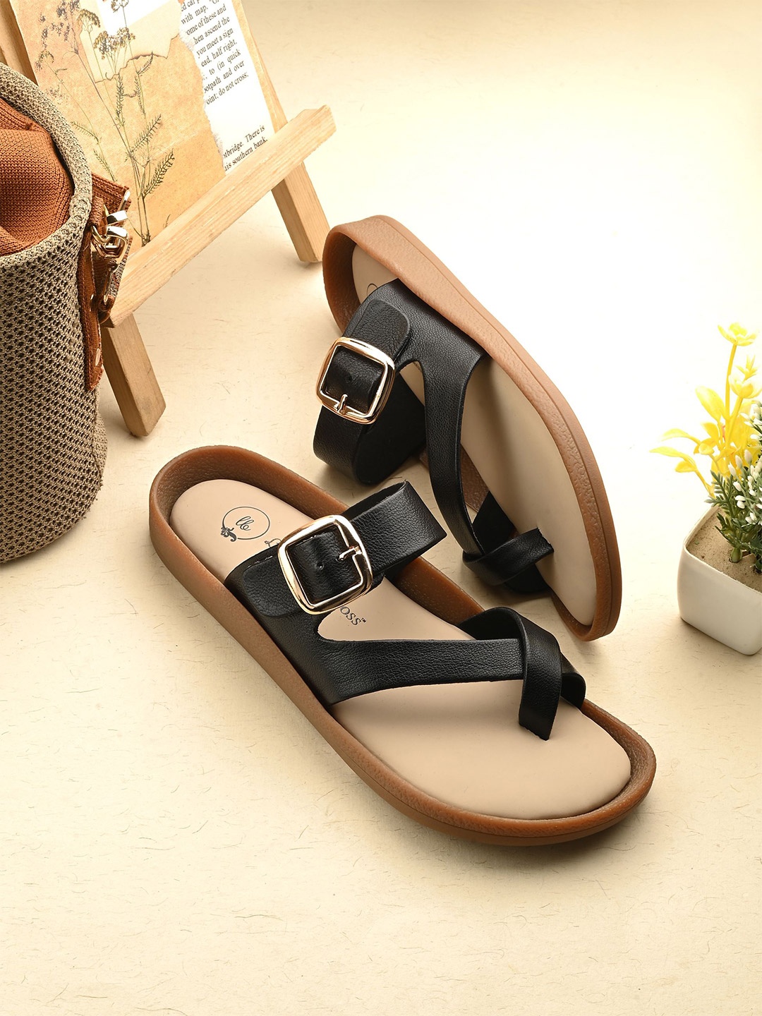 

Egoss Women Leather Comfort Sandals, Black