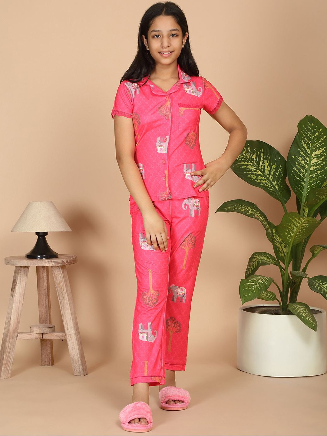 

Sweet Dreams Girls Graphic Printed Shirt & Pyjamas Night suit, Pink