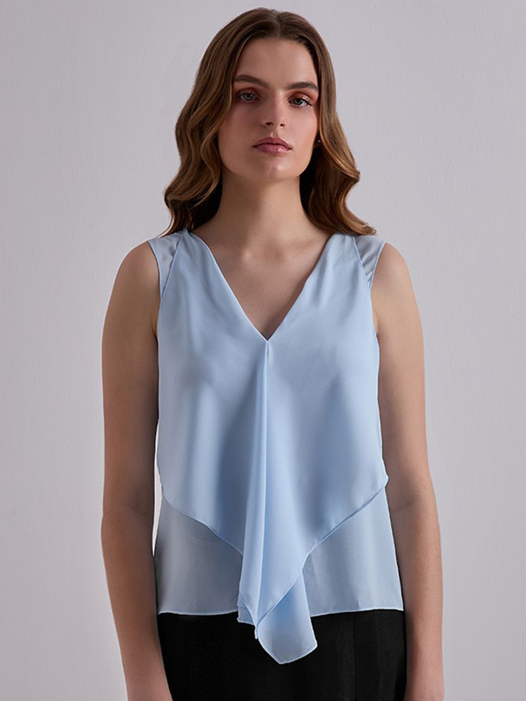 

TORSHA Women Georgette Sleeveless V-Neck Top, Blue