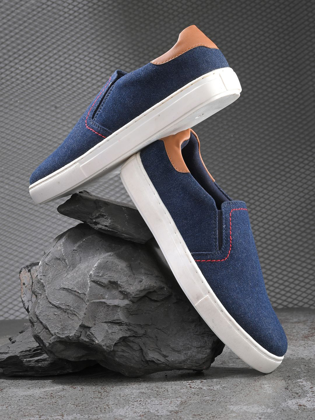 

Mast & Harbour Men Woven Design Slip-On Sneakers, Navy blue
