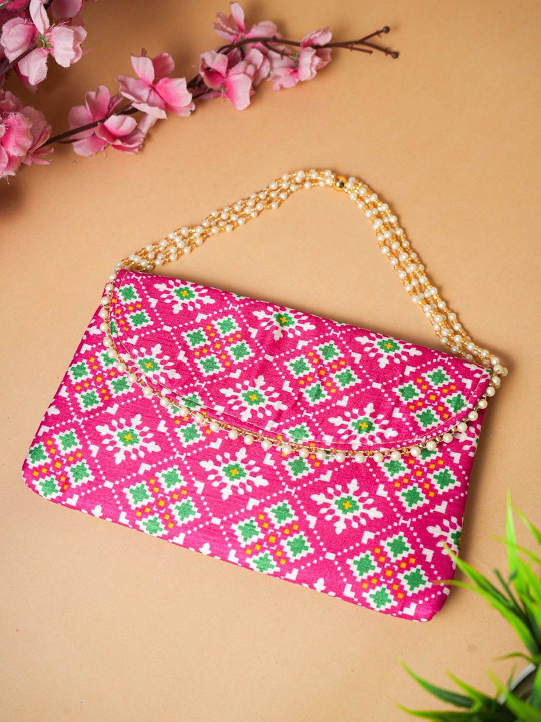 

VIRAASI Structured Handheld Bag, Pink