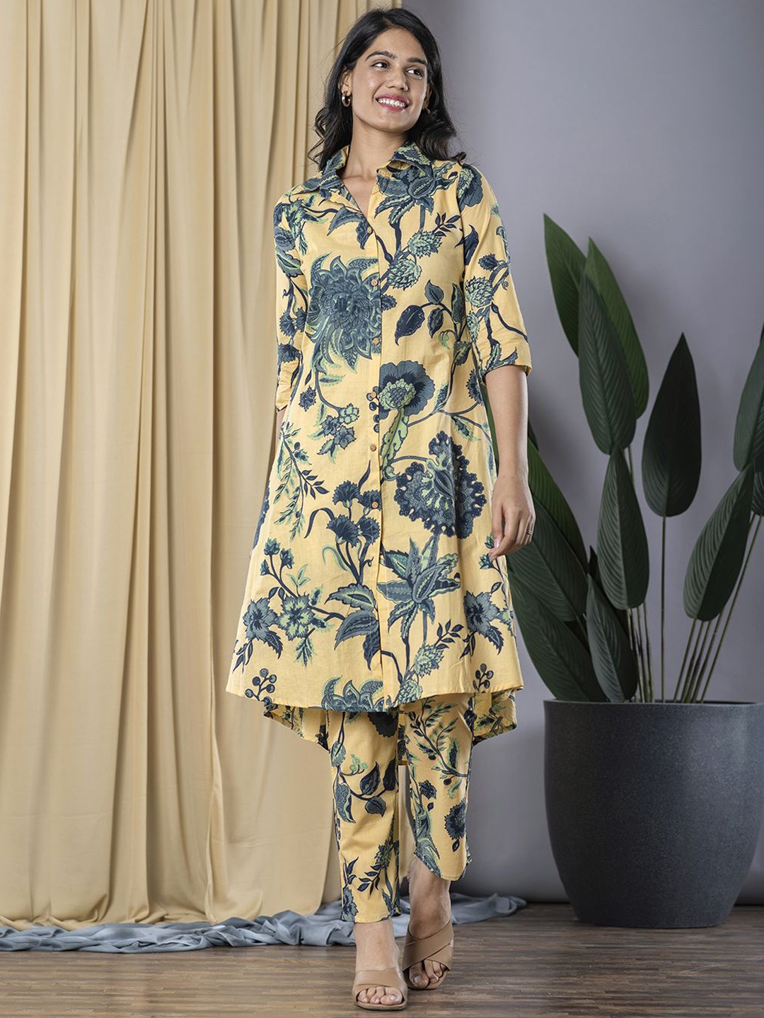 

KALINI Floral Printed Pure Cotton Straight Kurta With Trouser, Beige