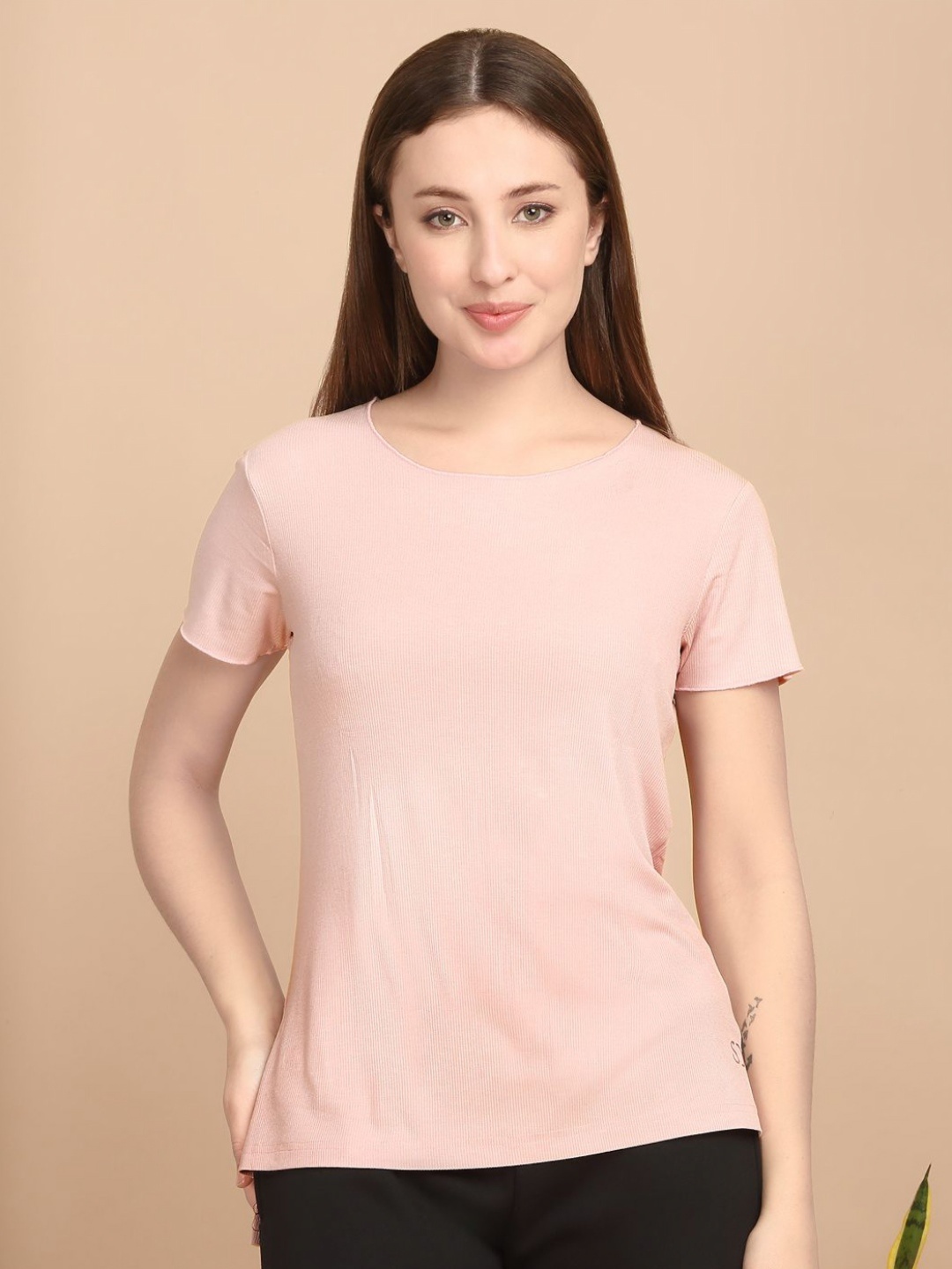 

Sweet Dreams Women Pockets T-shirt, Pink