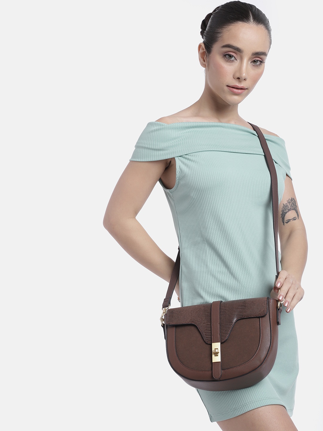 

Van Heusen Textured Sling Bag, Brown