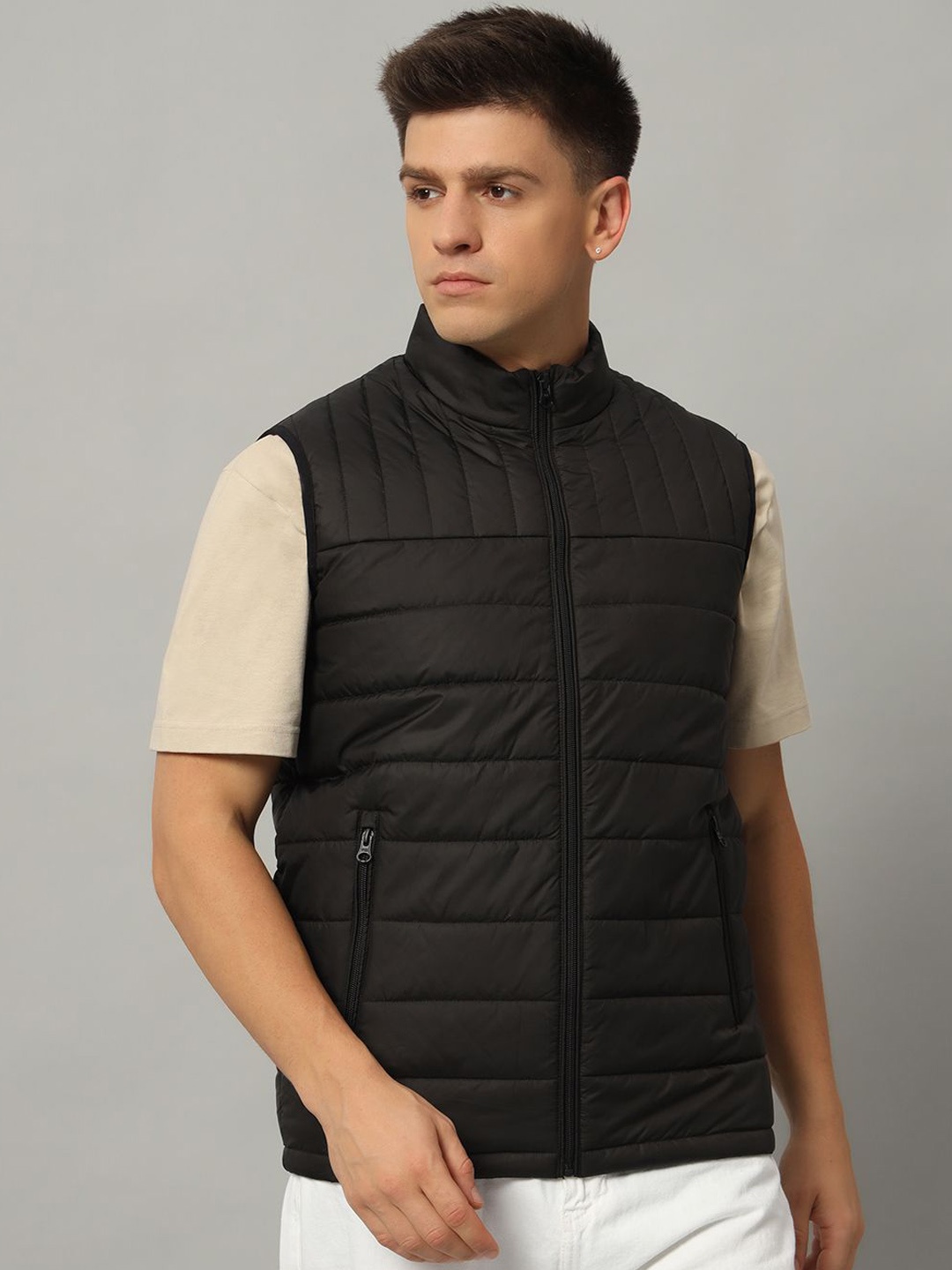 

AR-FIT Men Polyester Lightweight Sleeveless Knitted Jacket, Black