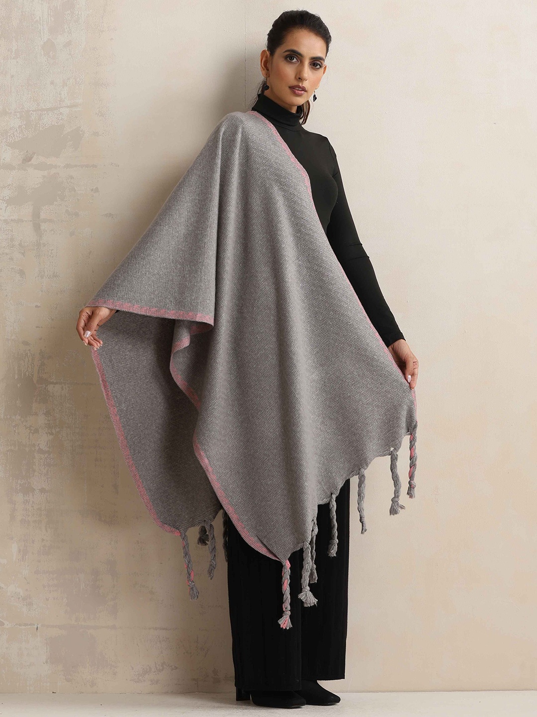 

trueBrowns Tassel Woollen Stole, Grey