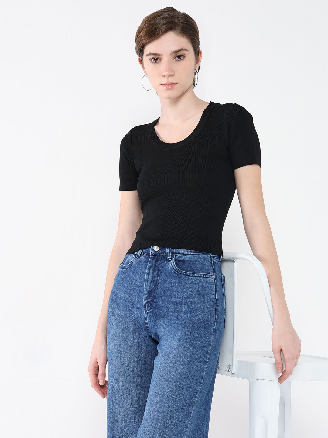 

SHOWOFF Women Round Neck Short Sleeves Top, Black