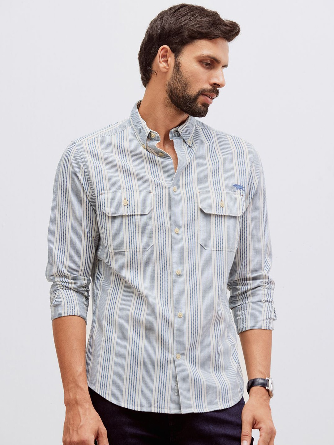 

Andamen Vertical Striped Button-Down Collar Casual Shirt, Blue