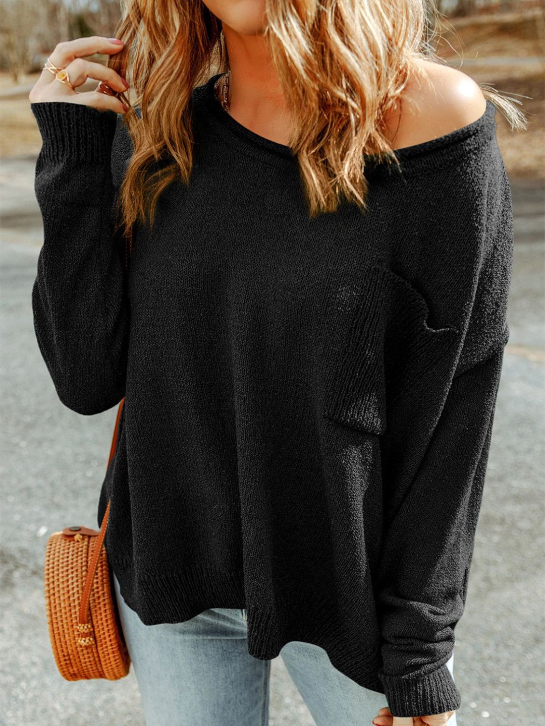 

StyleCast Women Off-Shoulder Pullover, Black