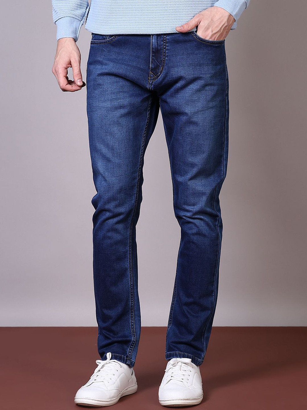 

V-Mart Men Cotton Regular Fit Light Fade Stretchable Jeans, Blue
