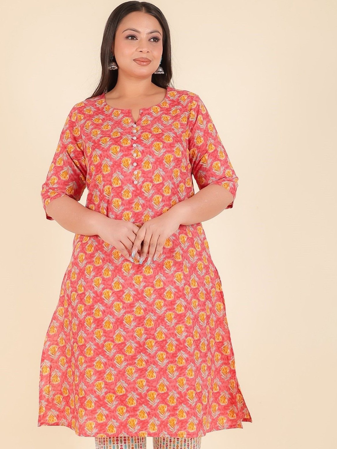 

Aramya Notch Neck Floral Printed Straight Cotton Kurta, Pink