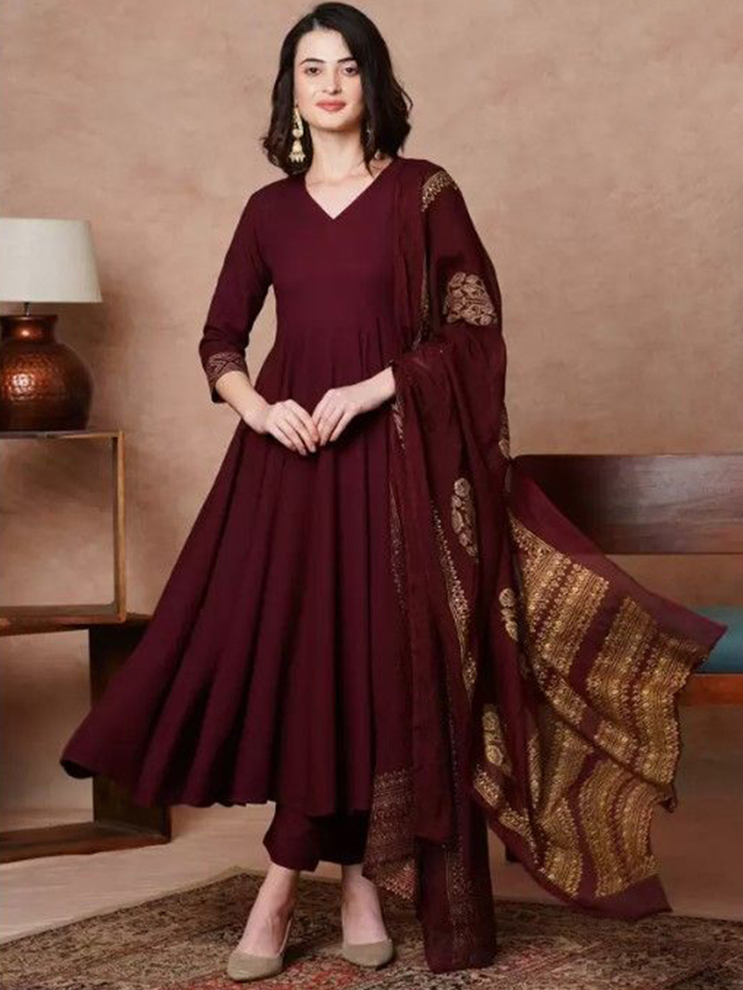

TITANIUM SILK INDUSTRIES PVT. LTD. V-Neck Anarkali Kurta with Trousers & Dupatta, Maroon