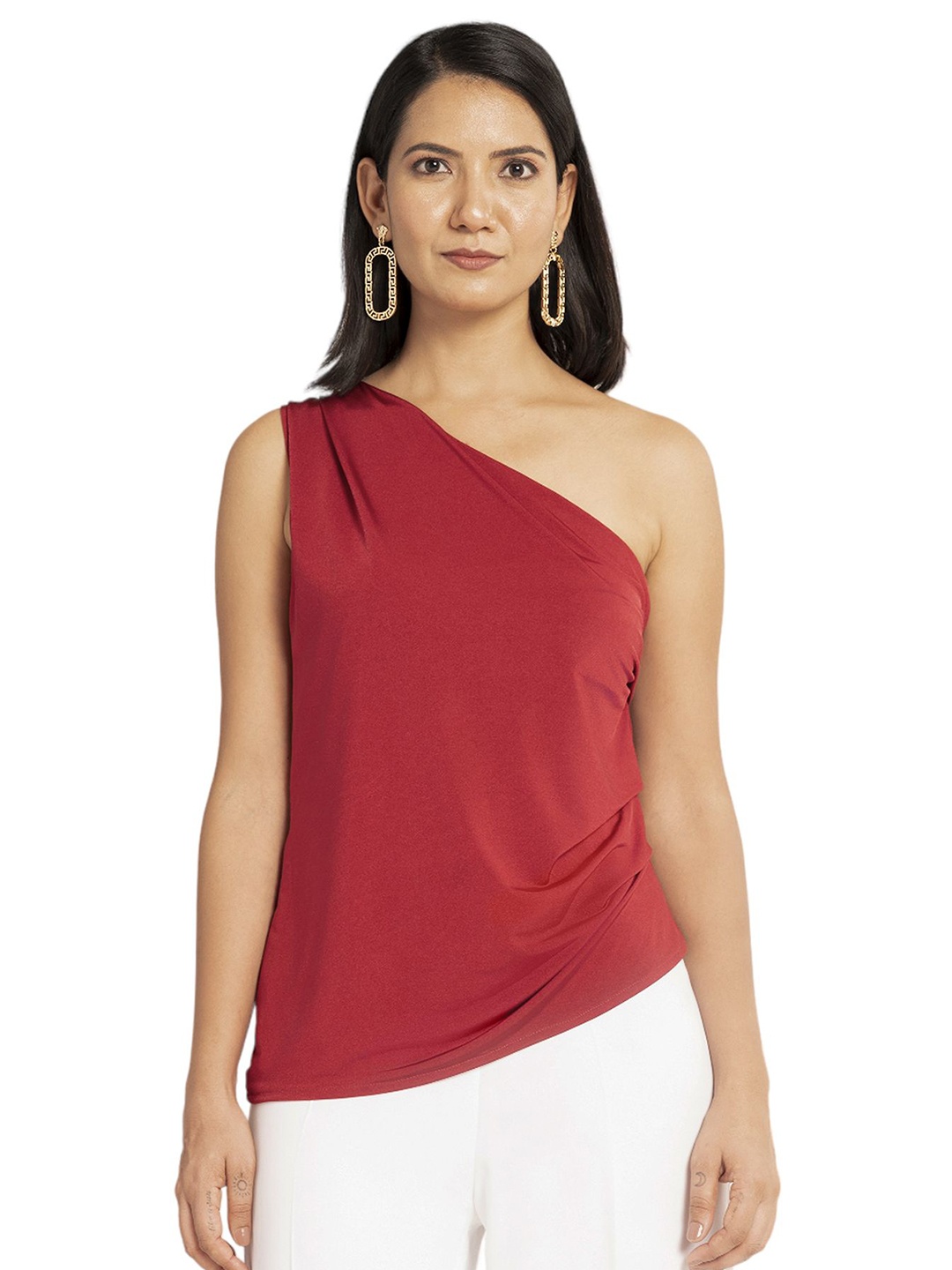 

D'Almirah Women Solid One Shoulder Top, Red