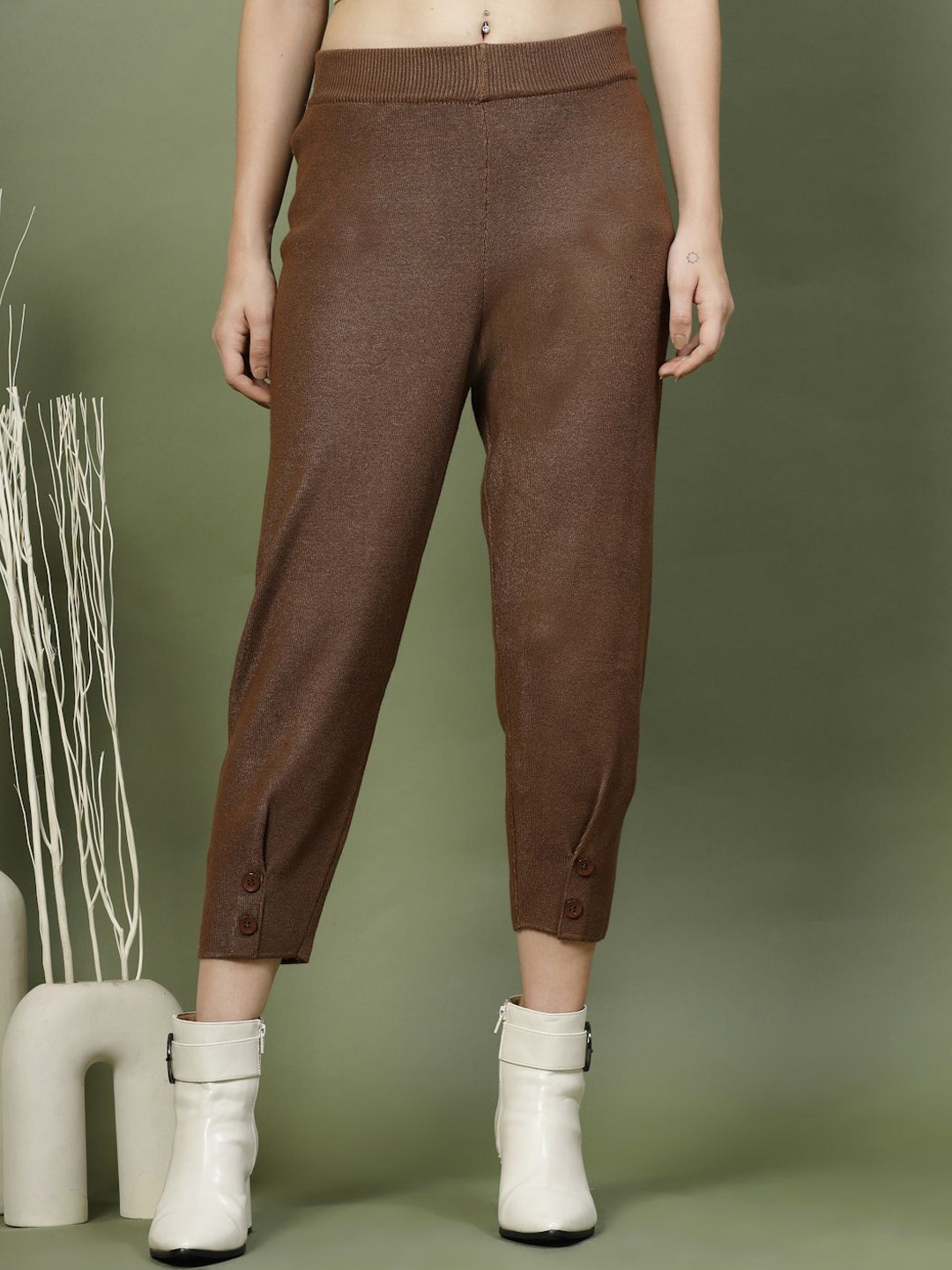 

Mafadeny Women Mid Rise Regular Trousers, Brown