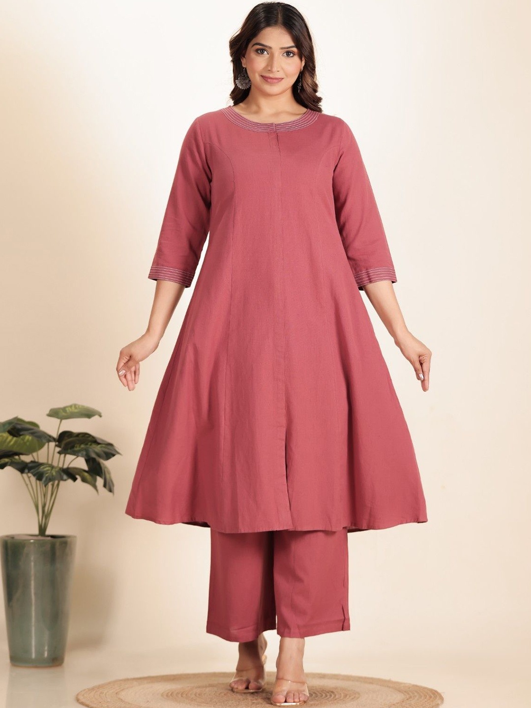 

Aramya Round Neck Linen Cotton A-Line Kurta With Palazzos, Pink