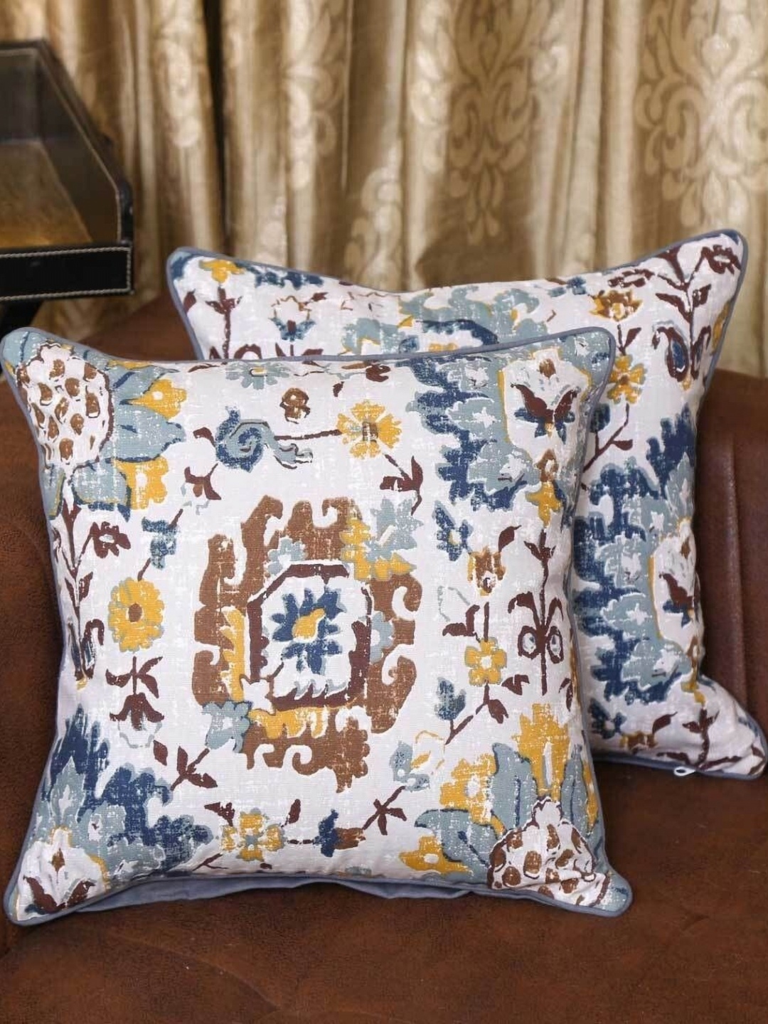 

BILBERRY Furnishing by preeti grover White & Blue Set of 2 Ethnic Motifs Square Cushion Covers