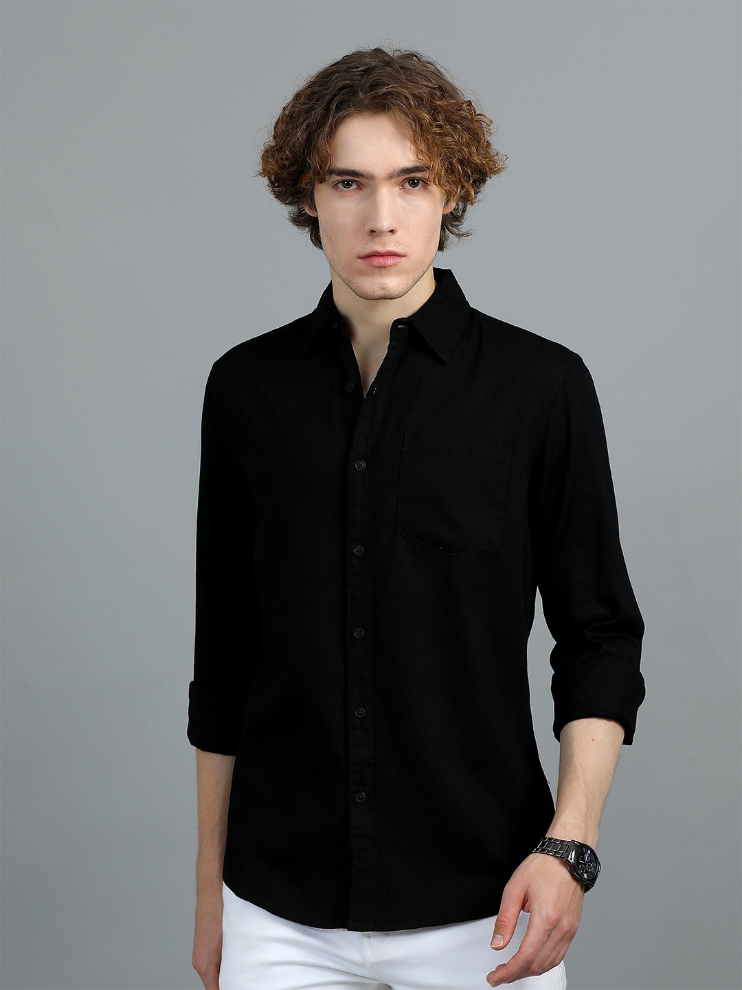 

SILISOUL Men Classic Spread Collar Solid Cotton Casual Shirt, Black