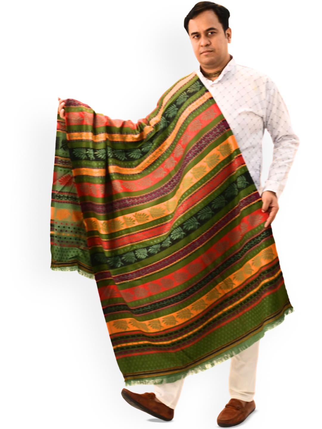 

Vrinde Men Ethnic Motifs Woven Design Shawl, Green