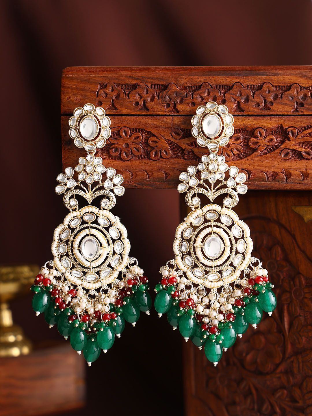 

Priyaasi Gold-Plated Kundan Stone Studded & Pearls Beaded Floral Drop Earrings