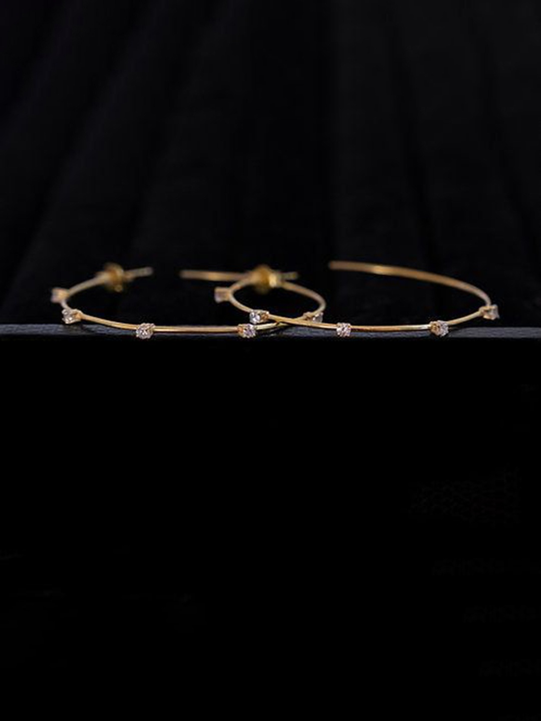 

Anushka Jain Jewellery 925 Sterling Silver Gold-Plated CZ Studded Hoop Earrings