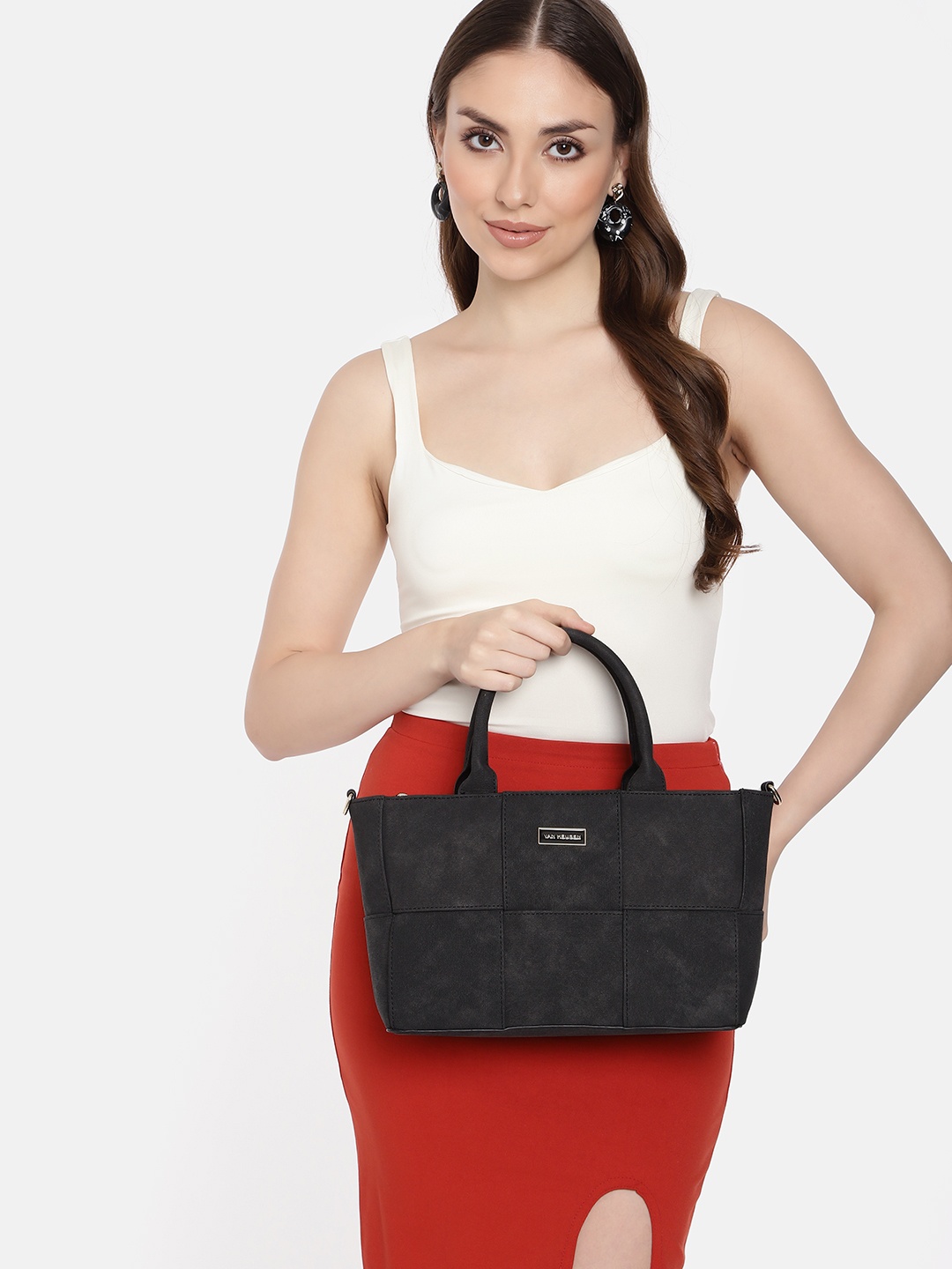 

Van Heusen Textured Handheld Bag, Black