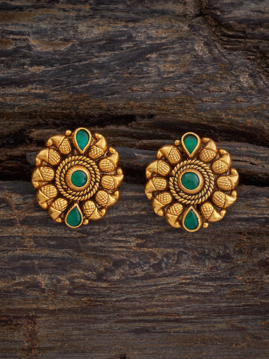

Kushal's Fashion Jewellery Gold-Plated Stone Studded Circular Studs Earrings
