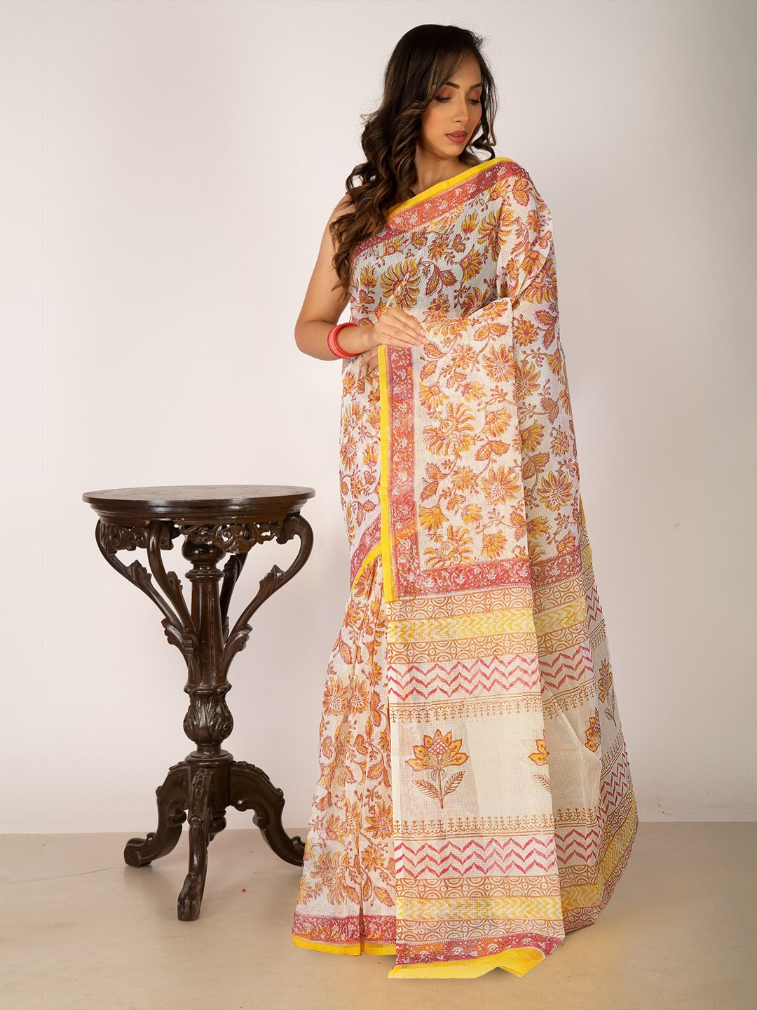 

Unnati Silks Floral Supernet Handloom Block Print Saree, Cream