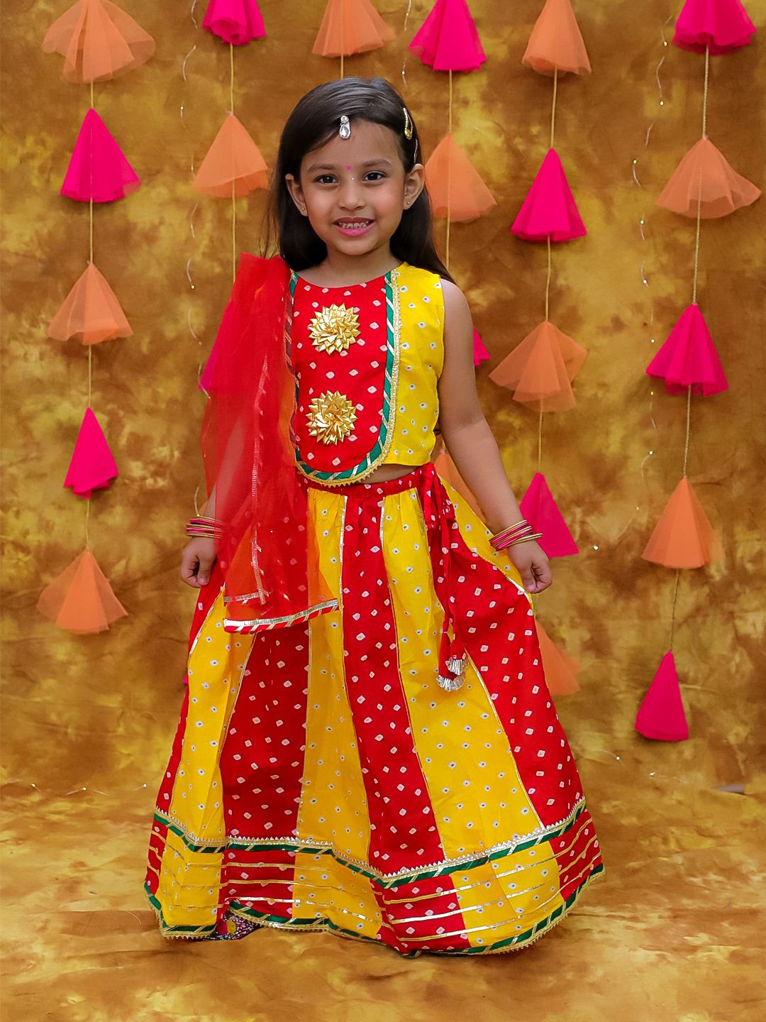 

KID1 Girls Printed Cotton Ready to Wear Lehenga & Blouse With Dupatta, Yellow