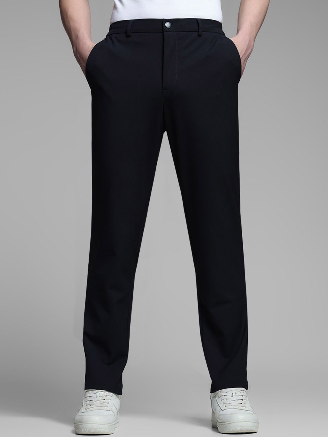 

Jack & Jones Men Slim Fit Low-Rise Chinos Trousers, Black